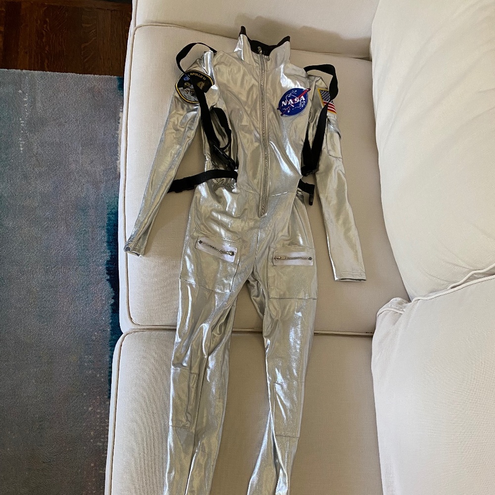 Woman's astronaut costume